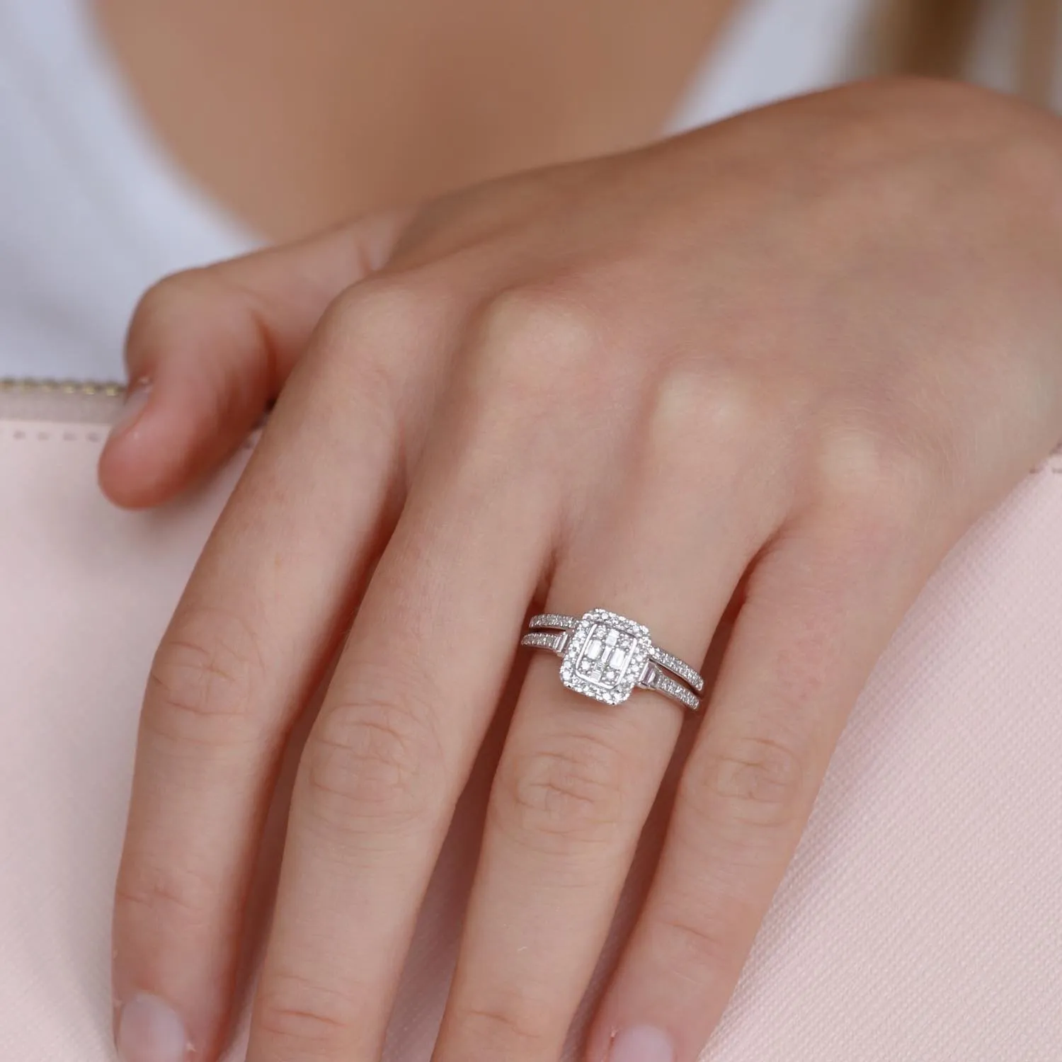 0.40ct Round Brilliant Diamond Engagement Ring Set In 9Ct White Gold