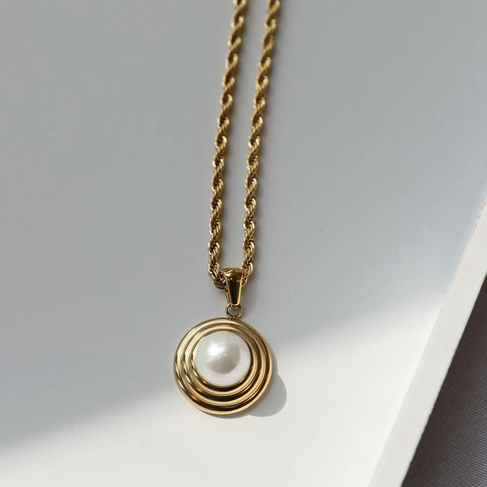 18K Gold-Filled Pearl Pendant Necklace For Women