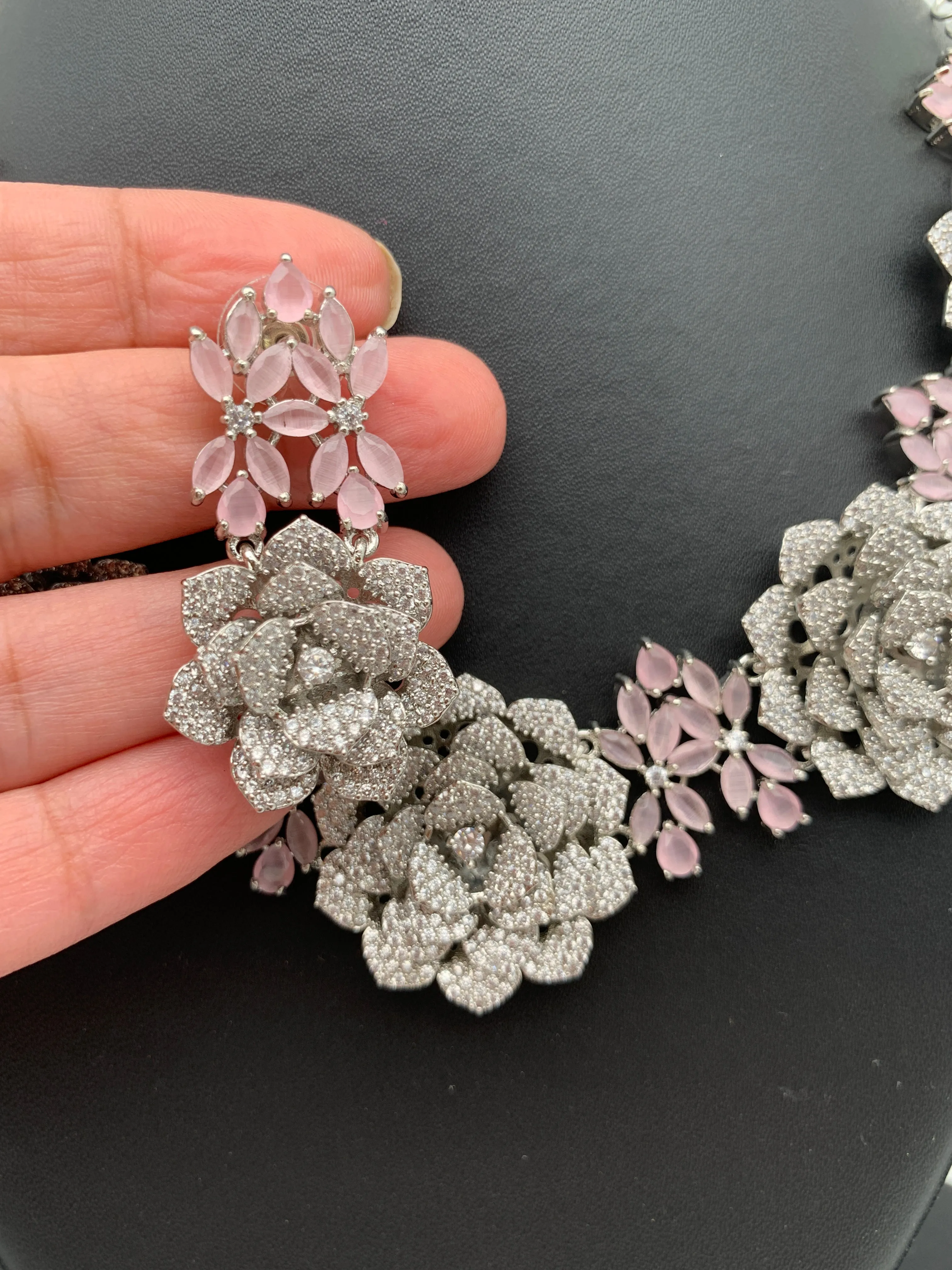 AD Diamond Finish Pink Stone Floral Pattern Neckline Short Necklace