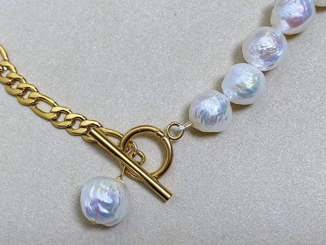 Baroque pearl and chain Combination necklace with pendant