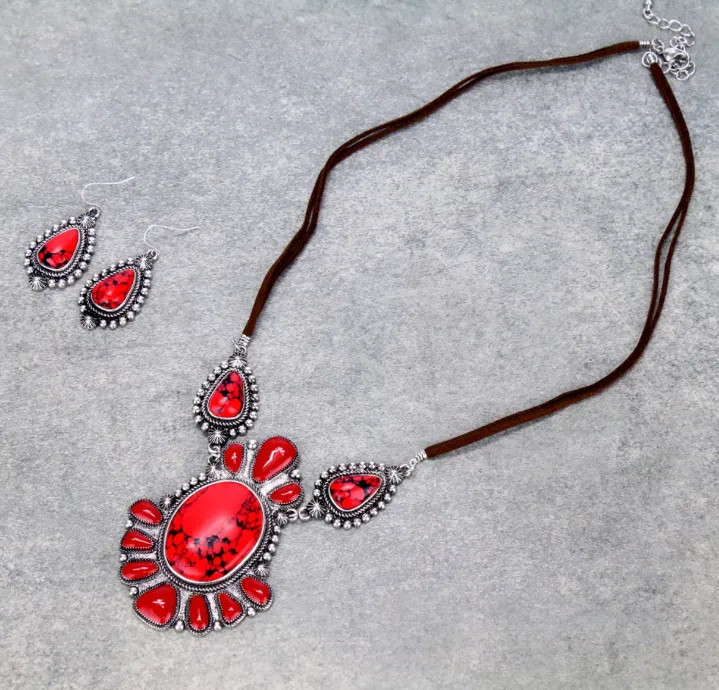 Red Rock Squash Blossom Set